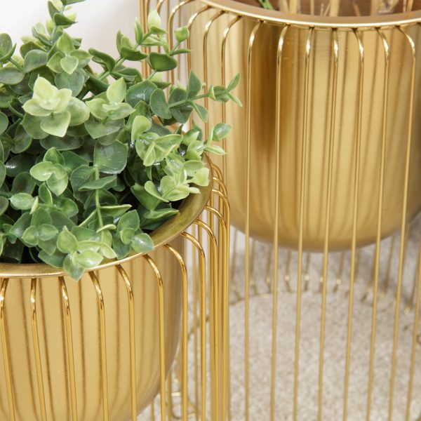 Set Of 2 Gold Finish Metal Planters - Image 2